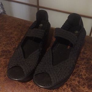 Bernie Mev - Black Sandals